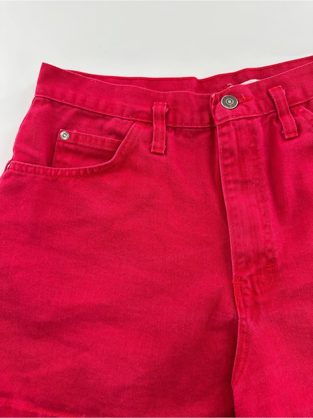 90's Red Denim High Rise Mom Shorts Women's Size M/L - Picture 4 of 10